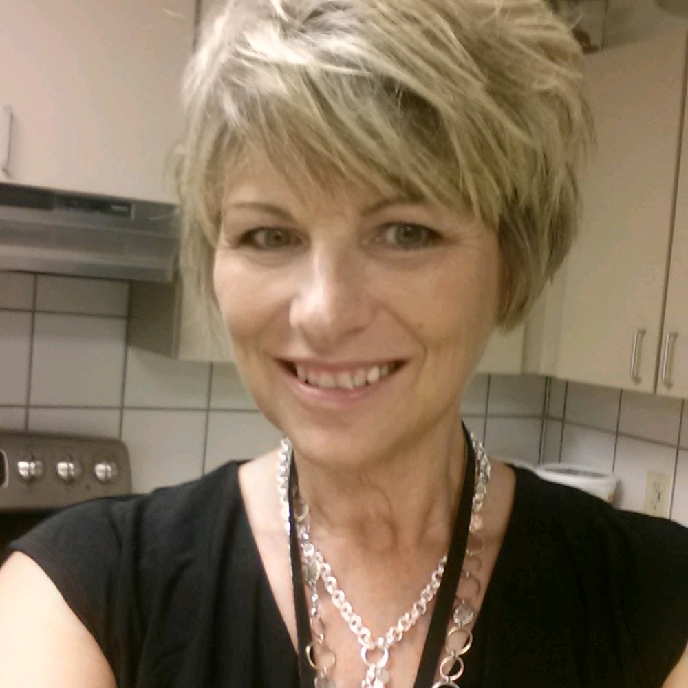 Meet your Posher, Lori